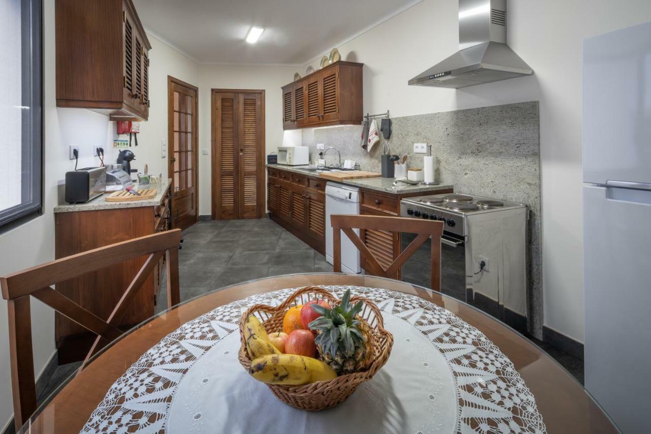 Palacio - Exclusive Villa, Caloura Água de Pau Exteriör bild